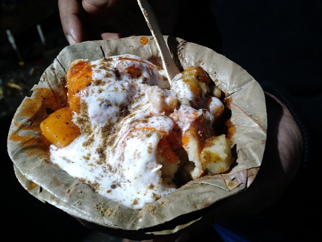spicy dahi aaloo chaat