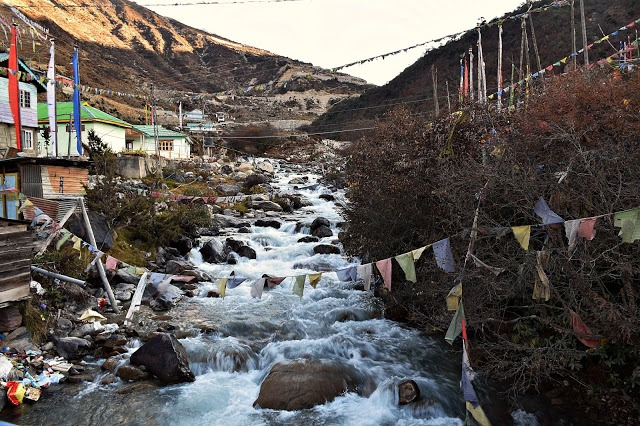 River view at Gurudongmar breakfast point
