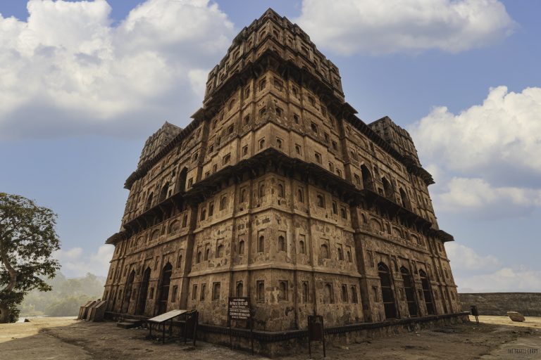 Orchha Cenotaph