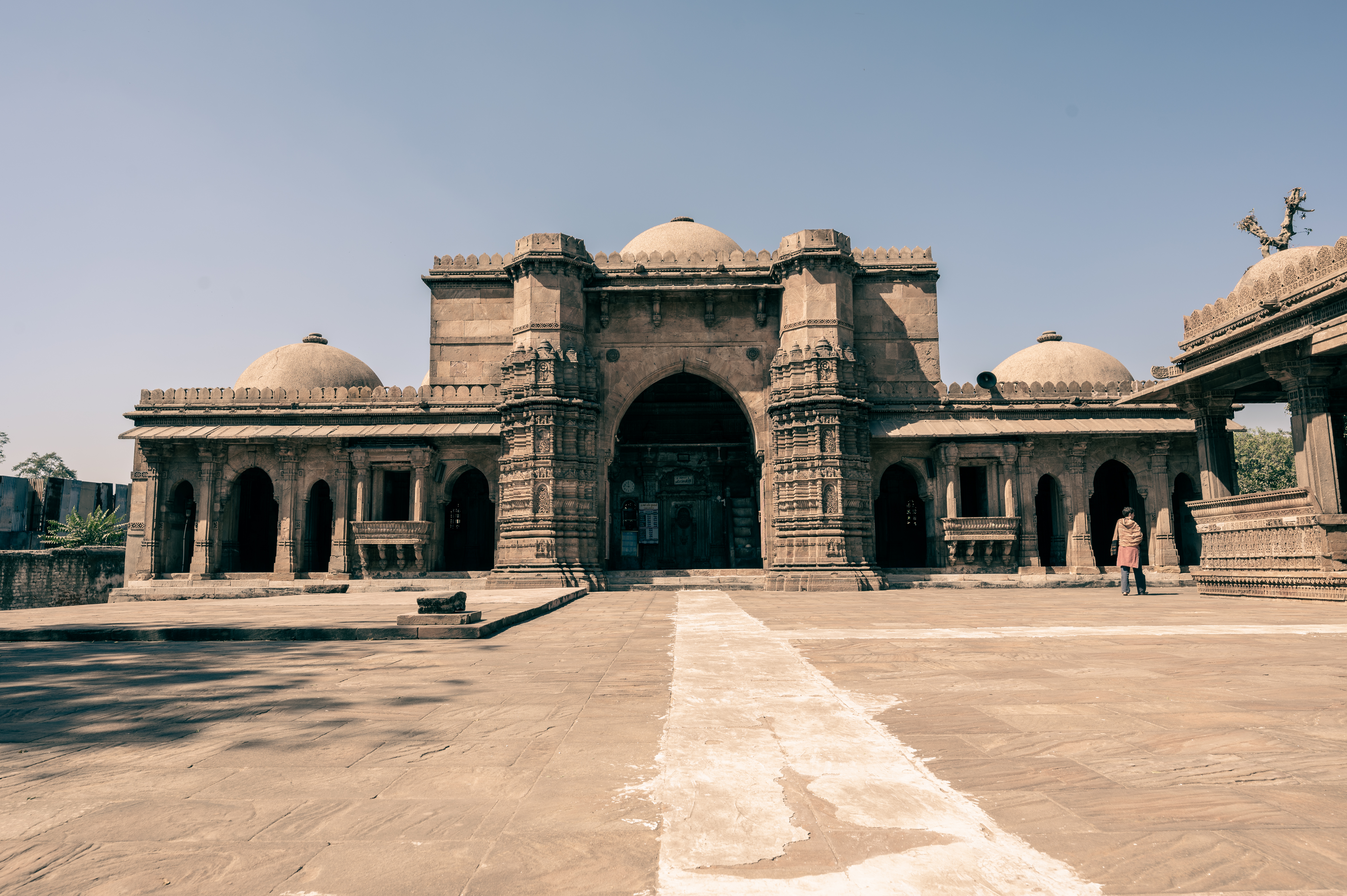 Dai Halima Mosque in Ahmedabad