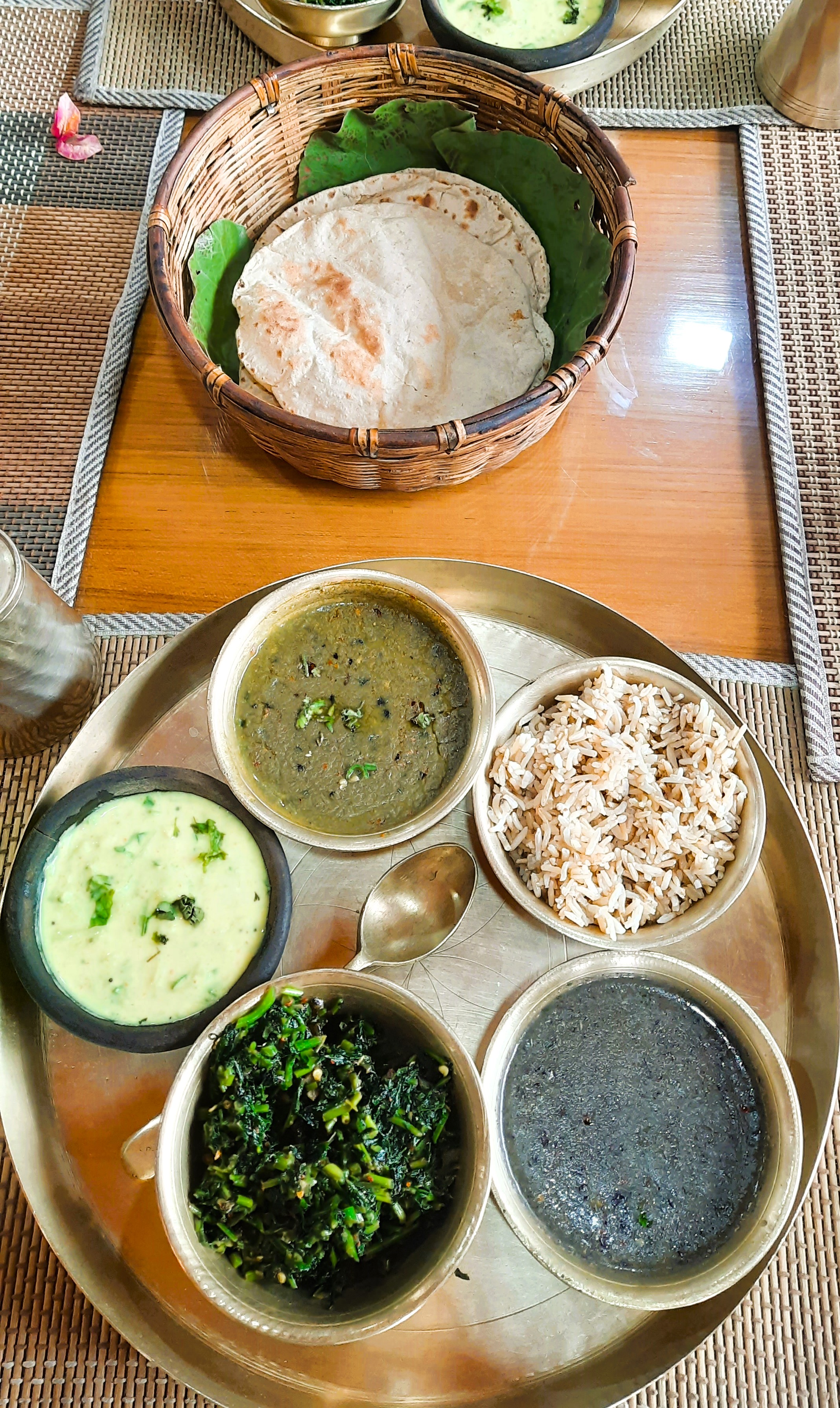 Organic thali lunch at Pahadi Organic