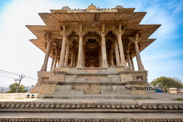 Bundi's glorious 84 pillared cenotaph